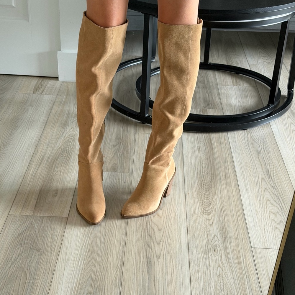 Knee-High Tan Suede Boots - Women